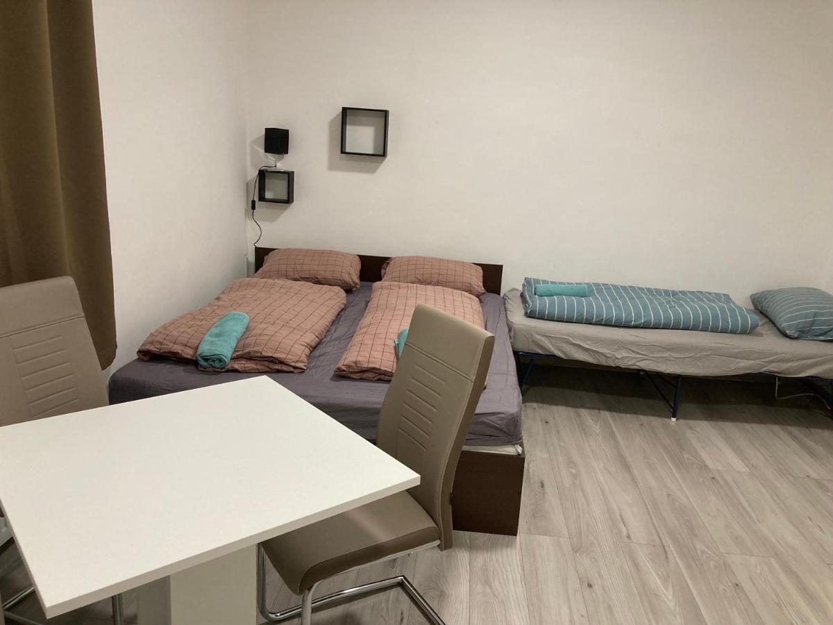 Roland Downtown - Corvin Apartmán